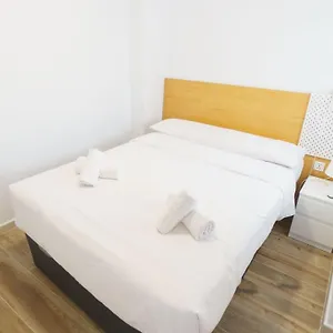 https://beautiful-and-quiet-apartment-in-the-center.es-andalucia.com