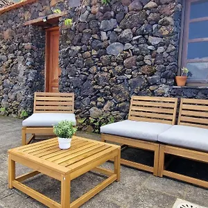 https://casamamaclorinda-frontera-el-hierro-islas-canarias.in-canary-islands.com