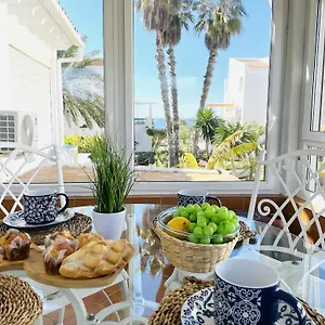 https://apartamento-laguna-beach-at-home.1costadelsol.com