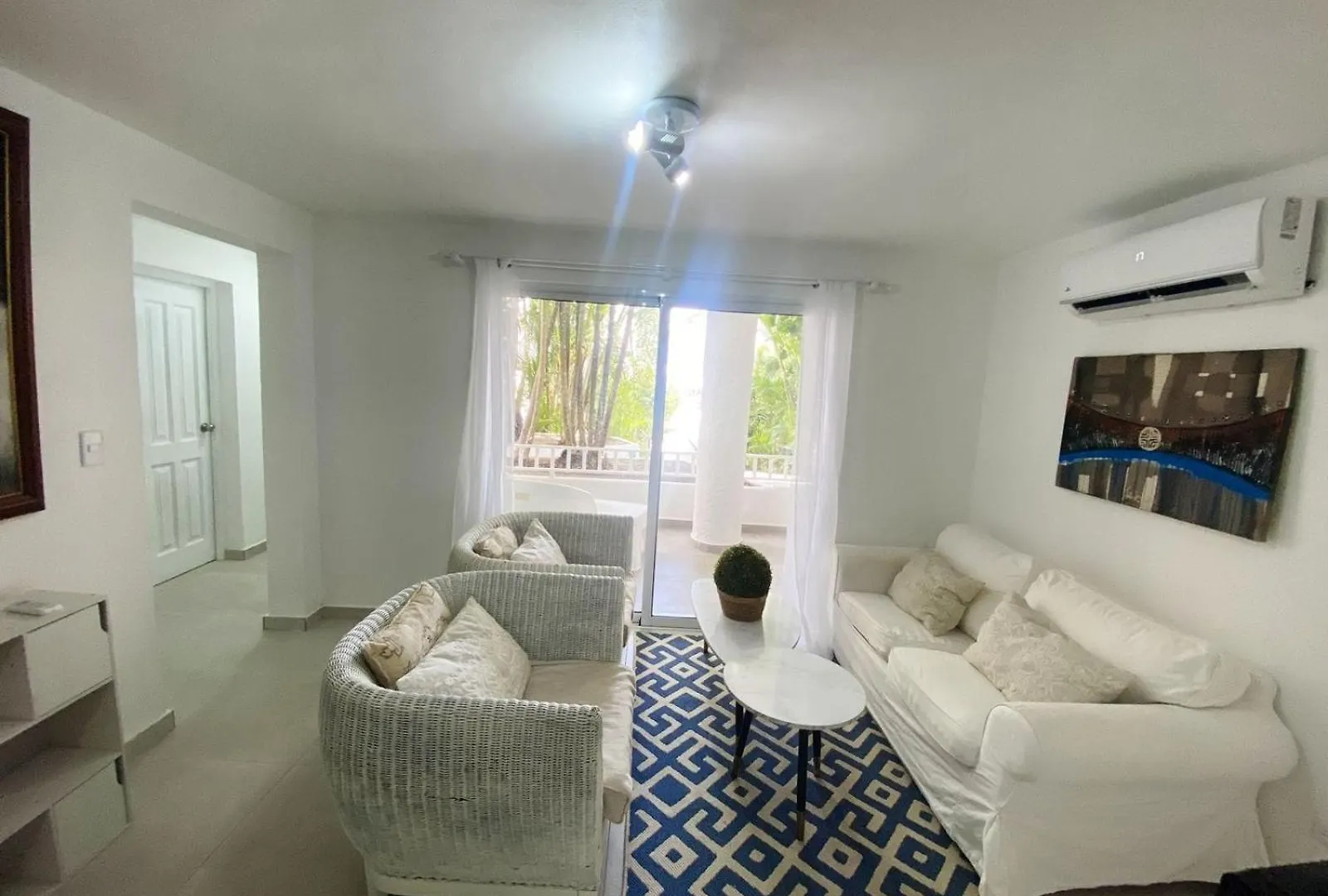 Cabarete Kite Beach Rooms & Condos